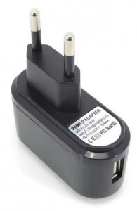 USB-laturi turvalaitteille